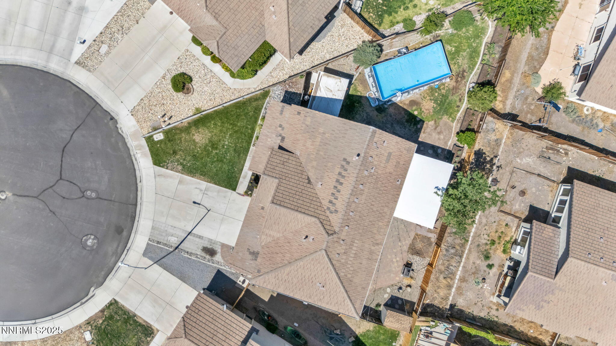 25-web-or-mls-1720-blue-oak-ct