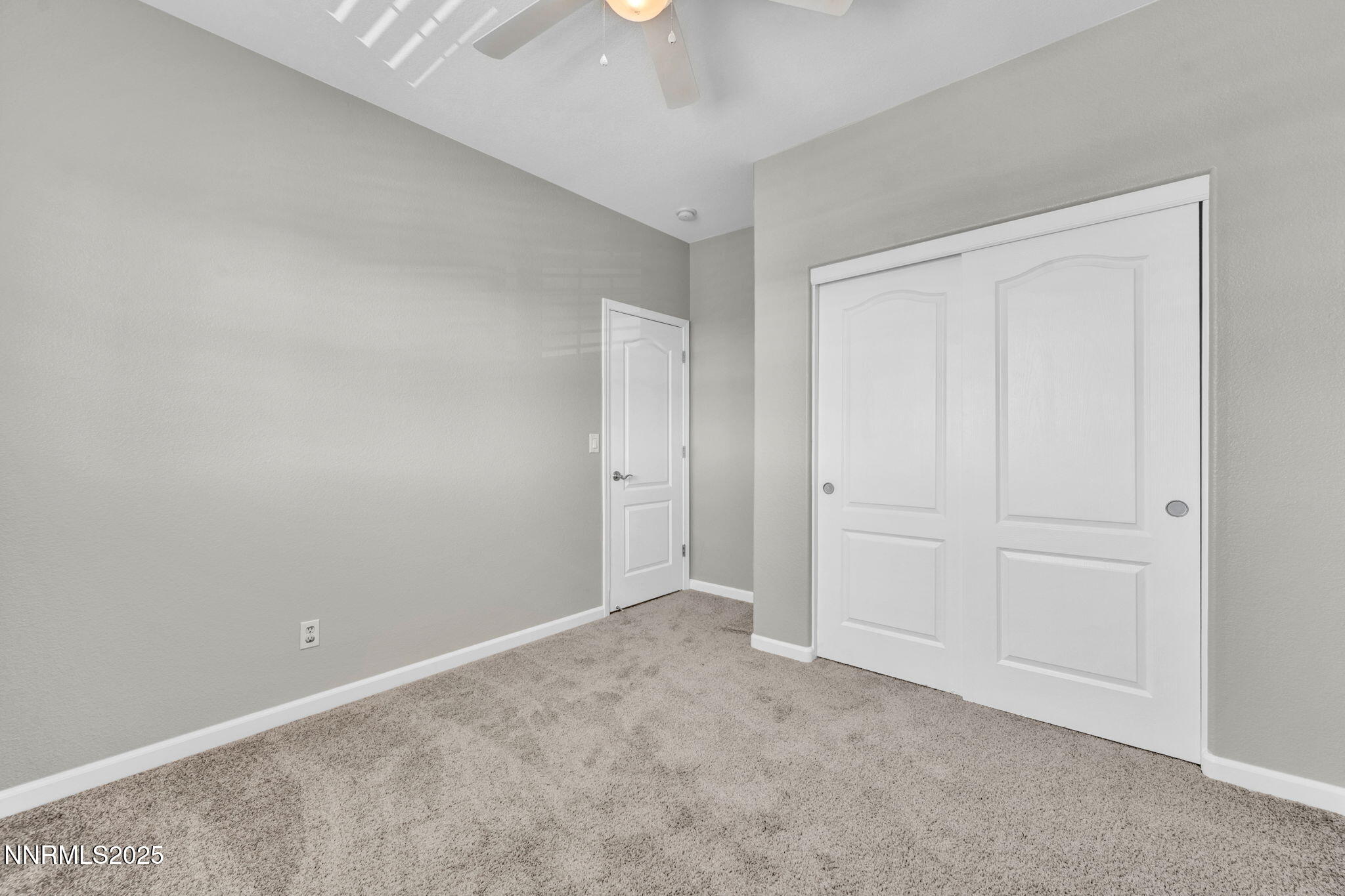 42-web-or-mls-1720-blue-oak-ct