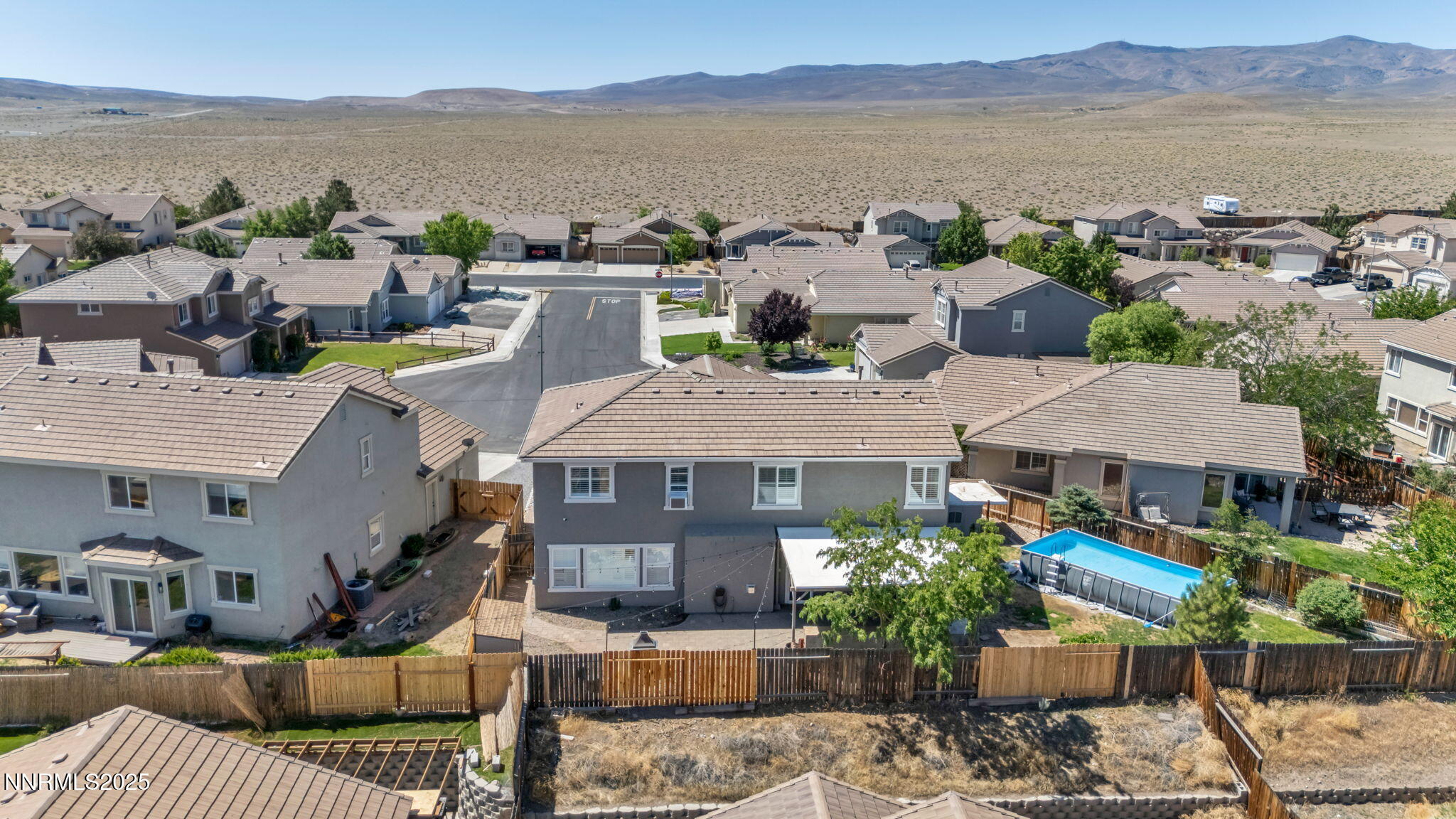 28-web-or-mls-1720-blue-oak-ct