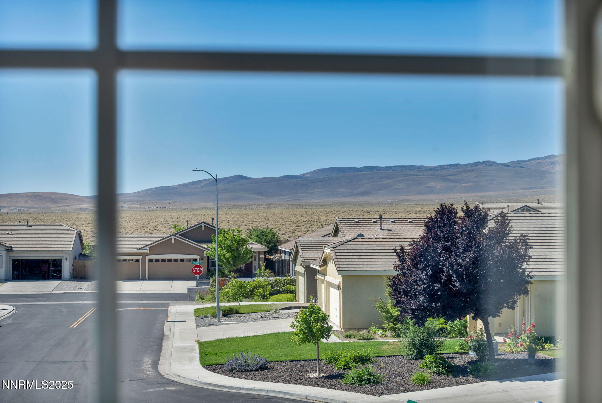 24-web-or-mls-1720-blue-oak-ct