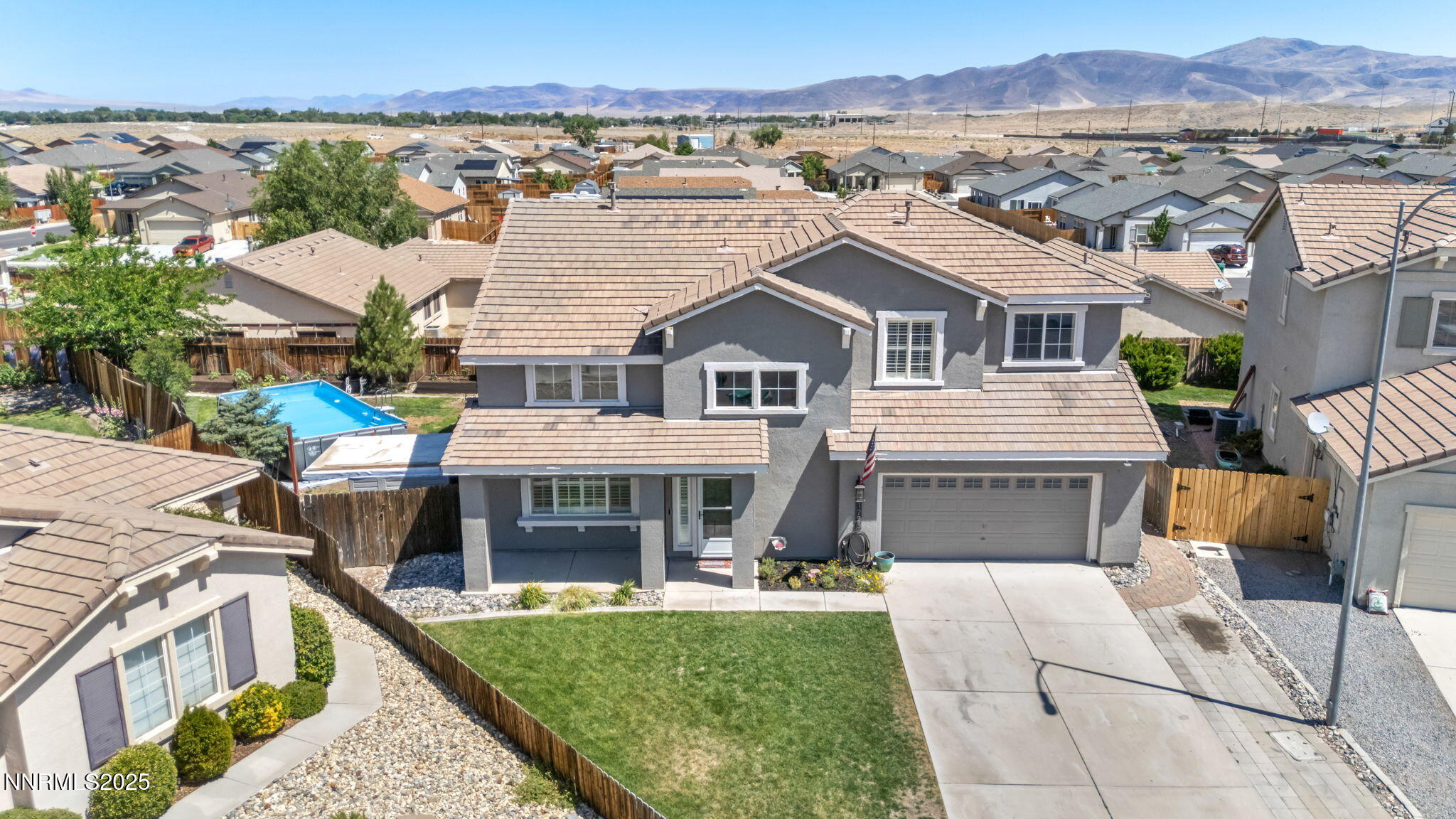 31-web-or-mls-1720-blue-oak-ct