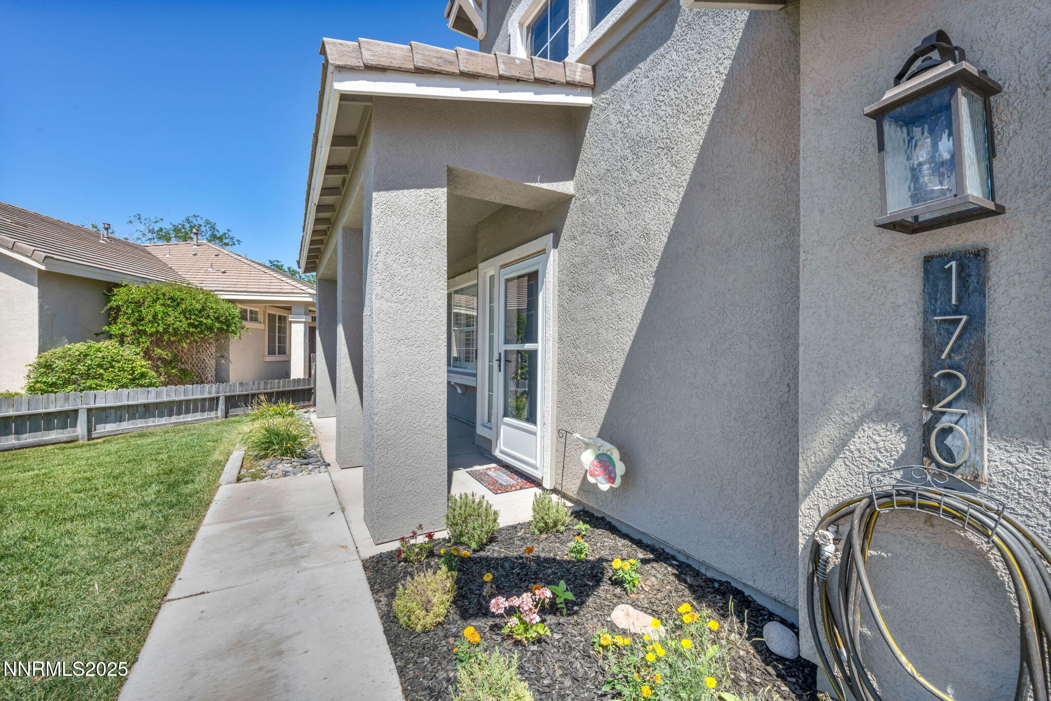 4-web-or-mls-1720-blue-oak-ct