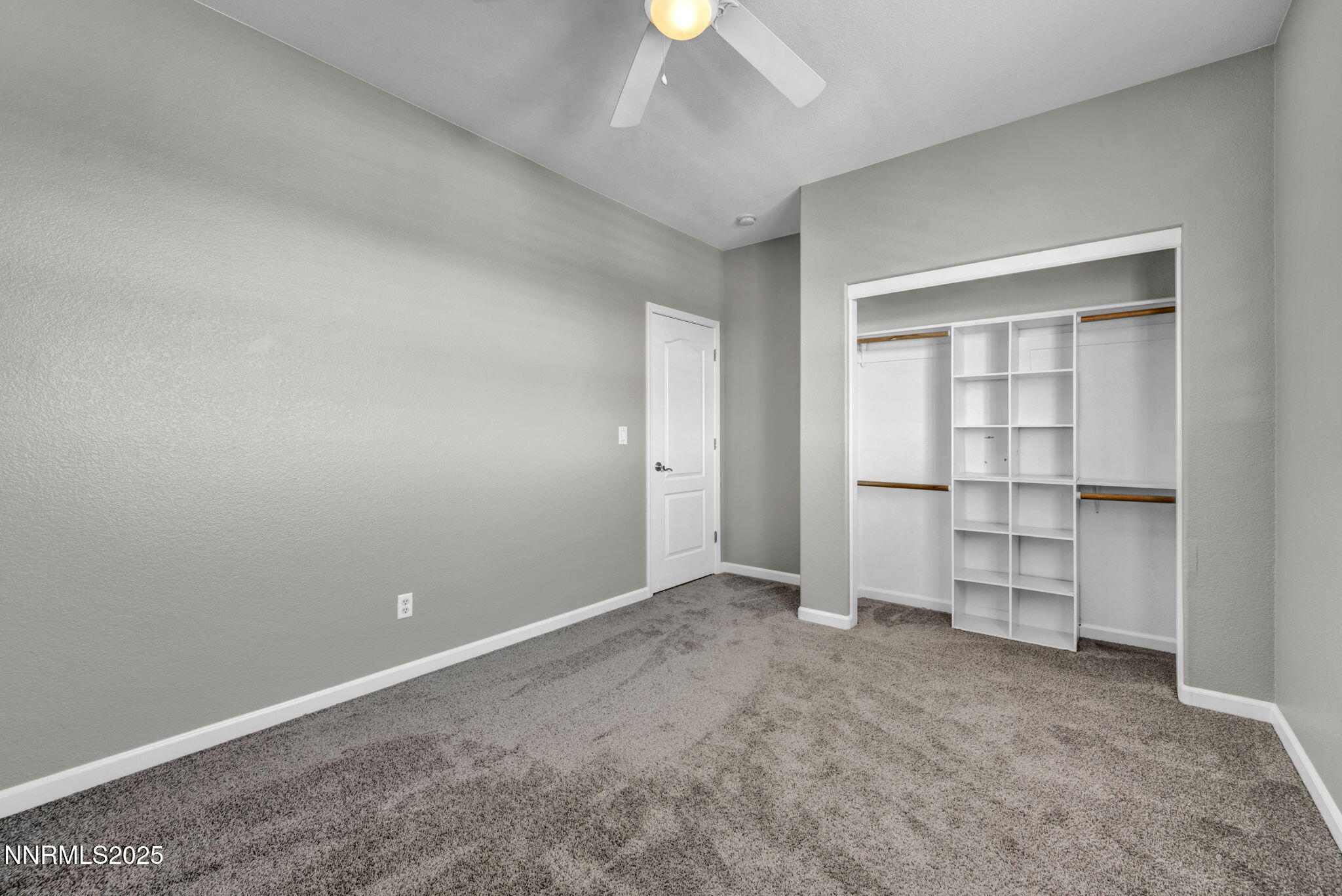 39-web-or-mls-1720-blue-oak-ct