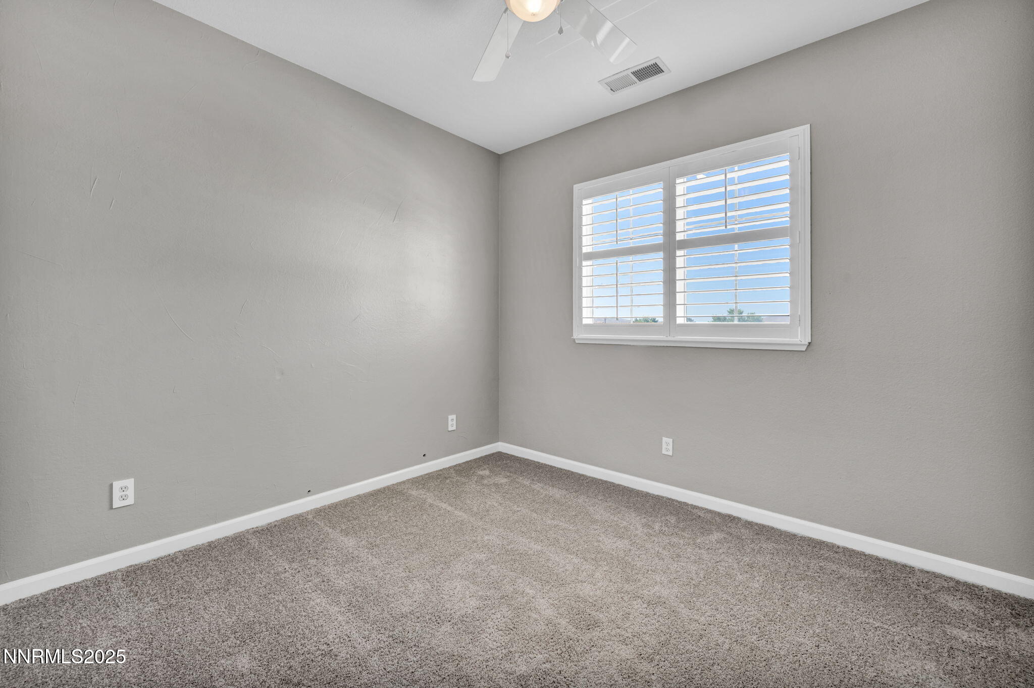 40-web-or-mls-1720-blue-oak-ct