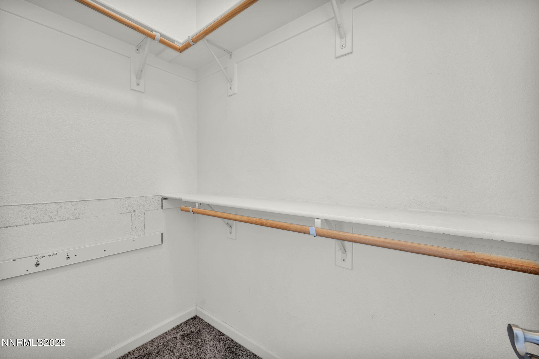 67-web-or-mls-1720-blue-oak-ct