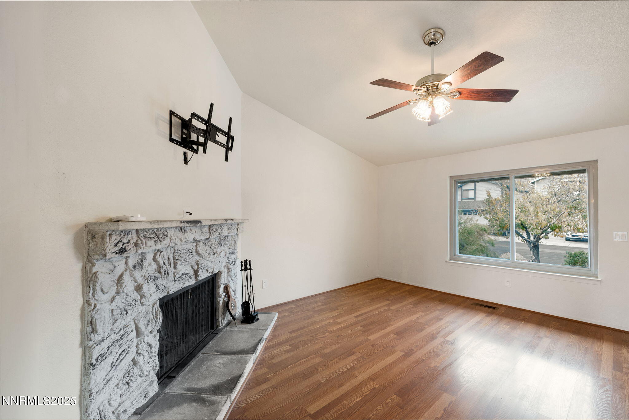 9-web-or-mls-IMG_2582