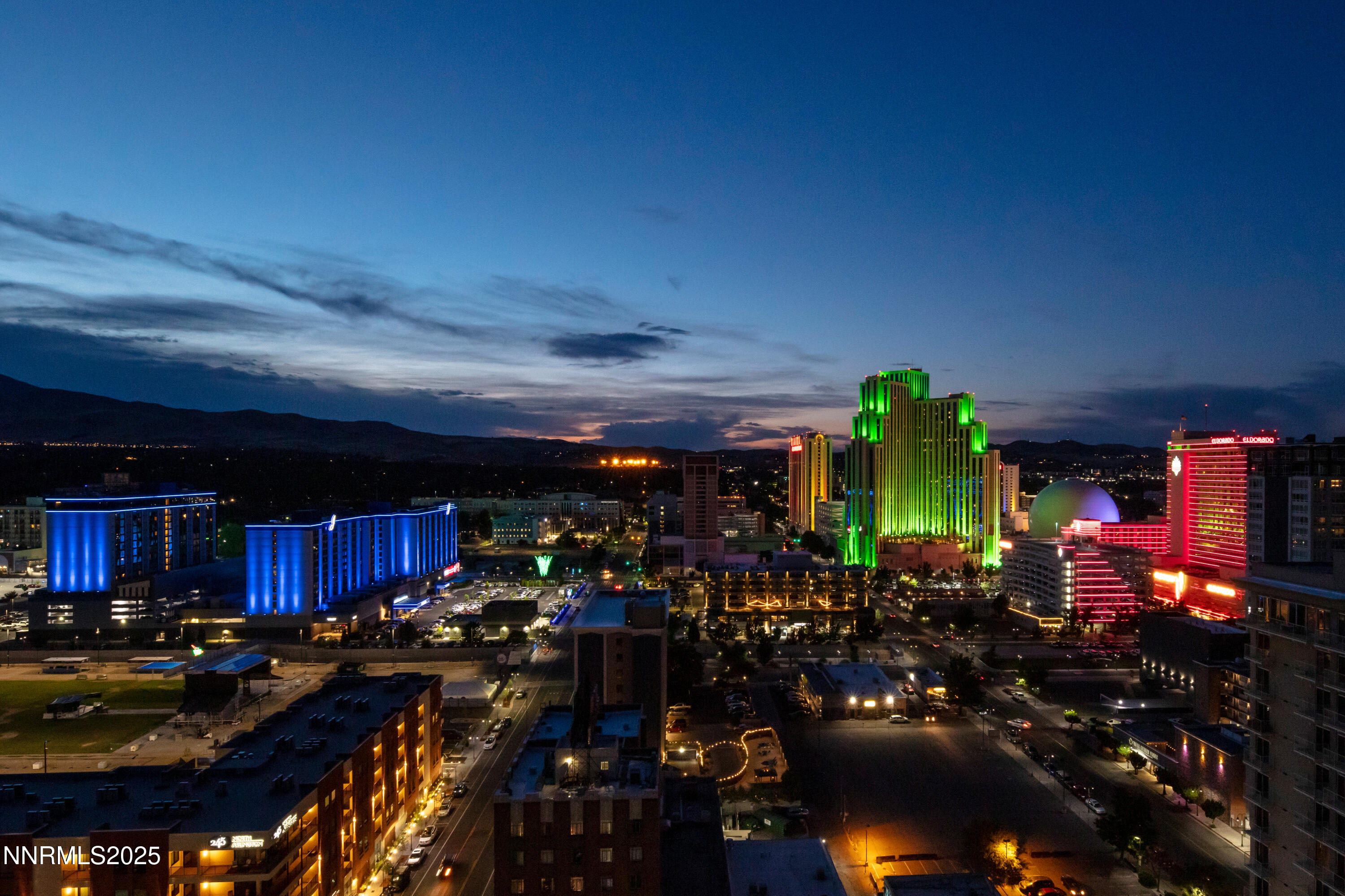 21stFloorNight5606JPG072825