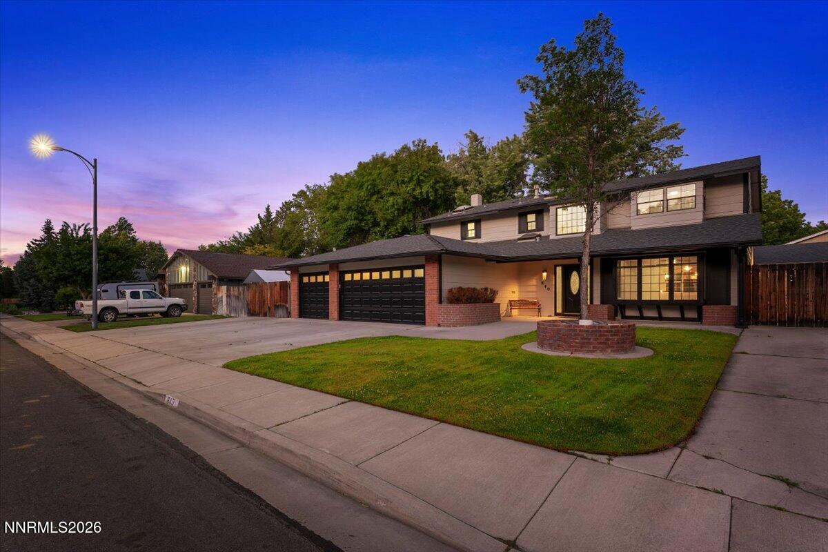 840 Singingwood Drive