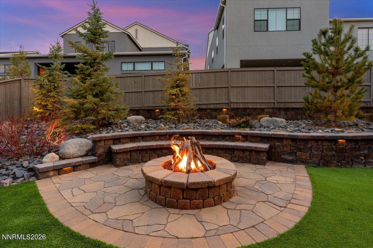 063-722 W Pleasant Oak Trail Reno NV 895