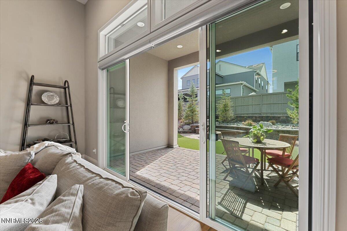 036-722 W Pleasant Oak Trail Reno NV 895