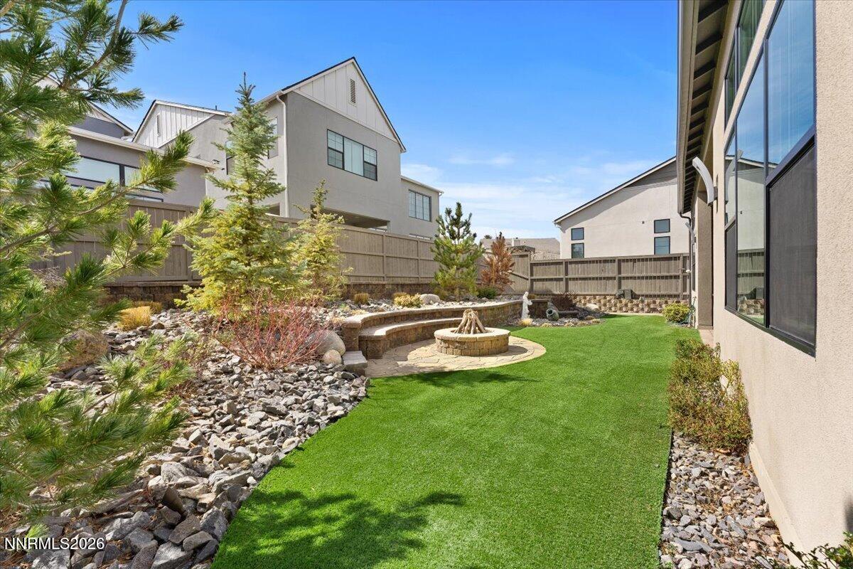 041-722 W Pleasant Oak Trail Reno NV 895