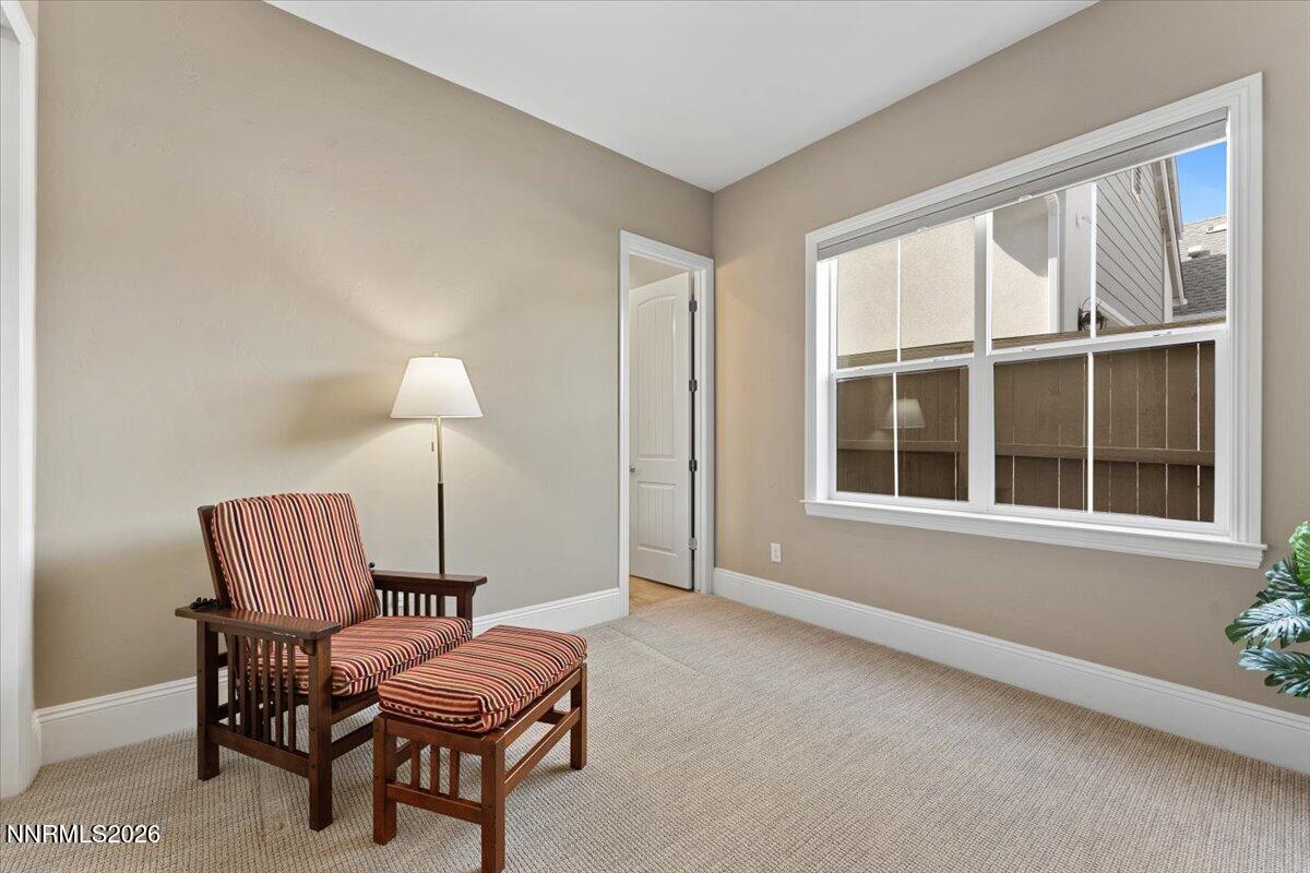 030-722 W Pleasant Oak Trail Reno NV 895