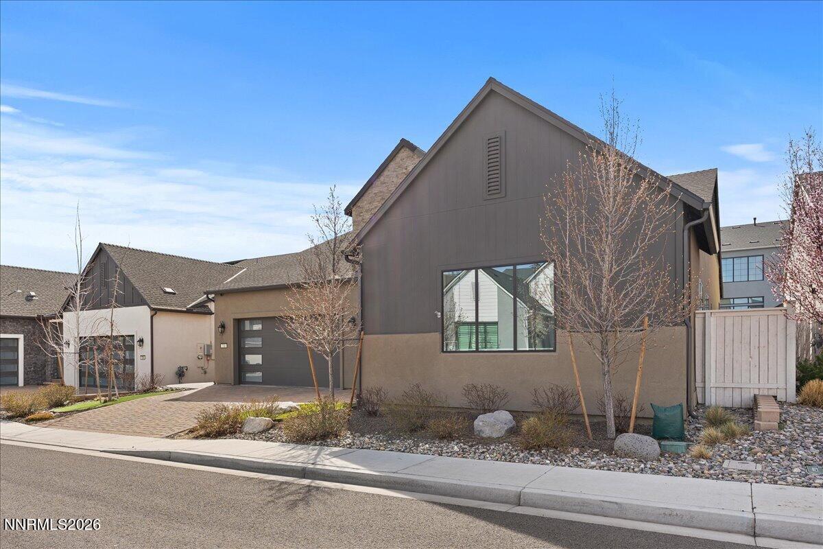 003-722 W Pleasant Oak Trail Reno NV 895