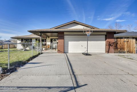 914 Glen Martin Drive, Sparks, NV 89434 - #: 250058855