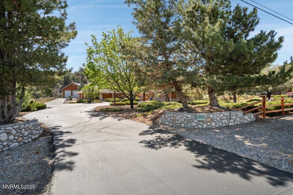 Photo of 1931 Lousetown Road, Reno, NV 89521 (MLS # 260006037)