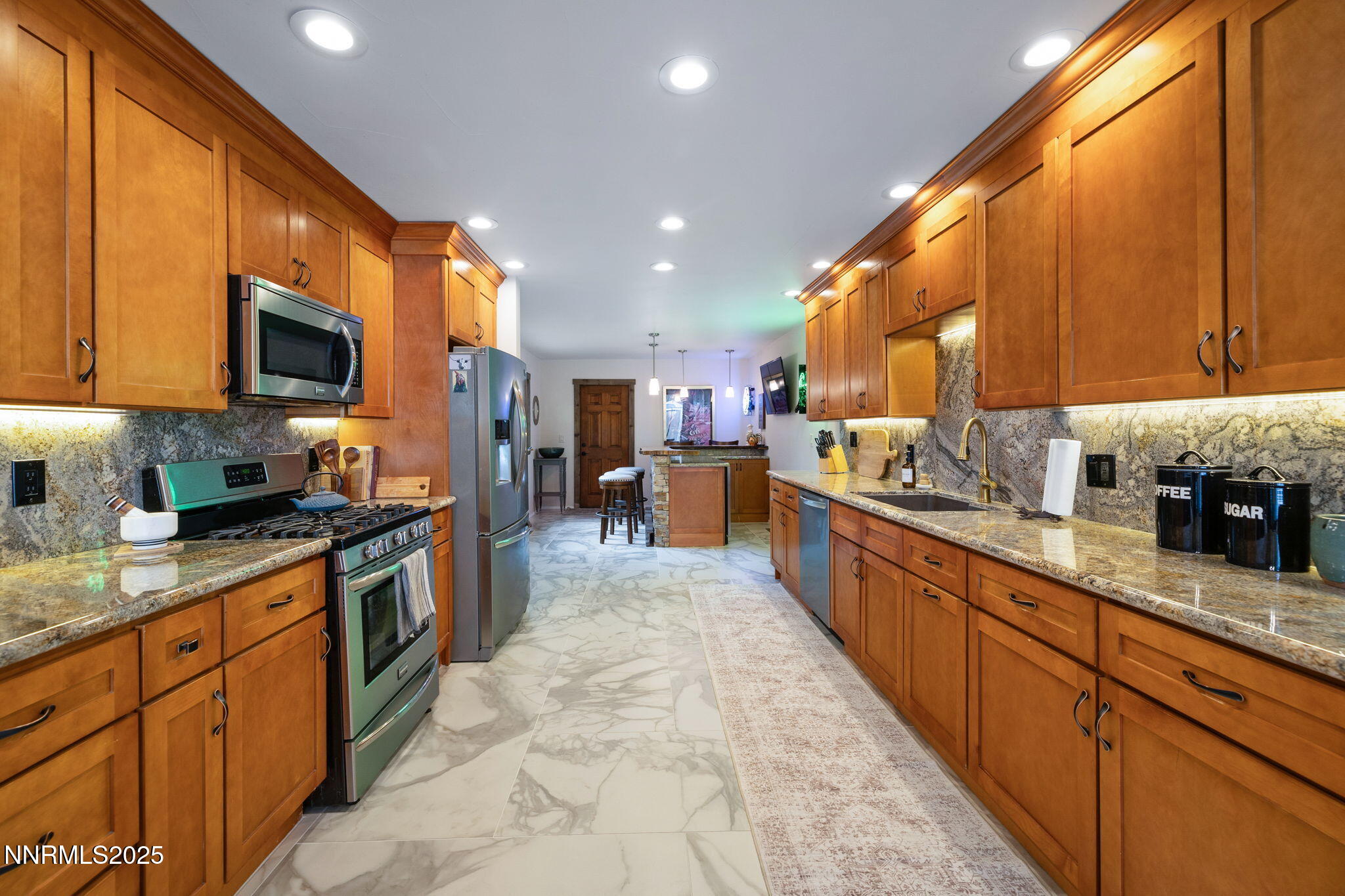 18-web-or-mls-4970 Plumas-10