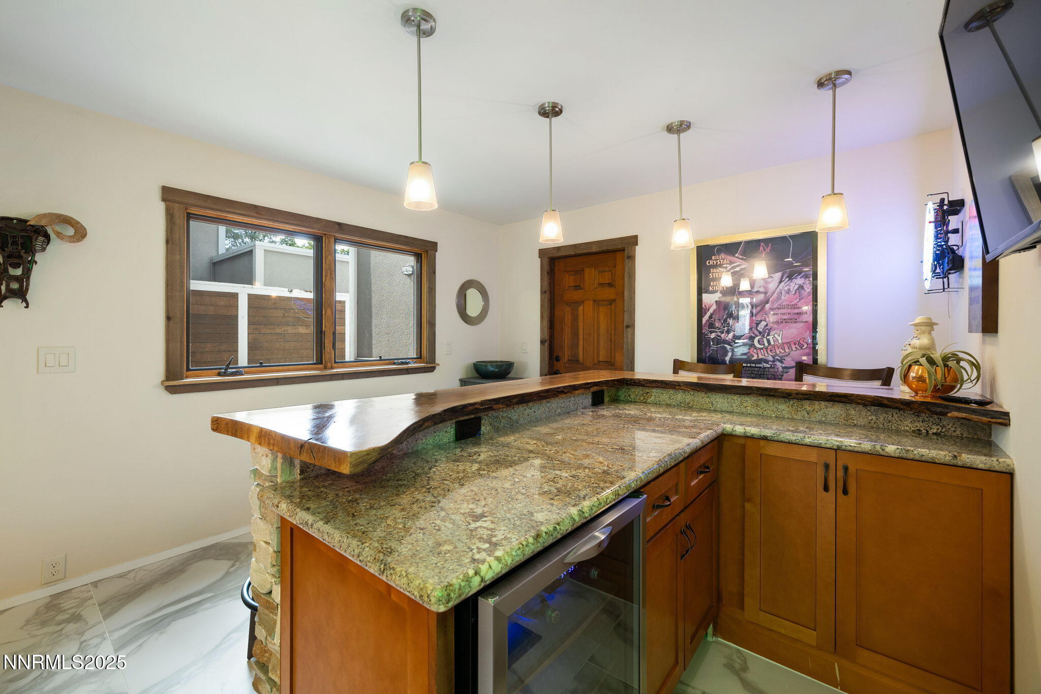 14-web-or-mls-4970 Plumas-6