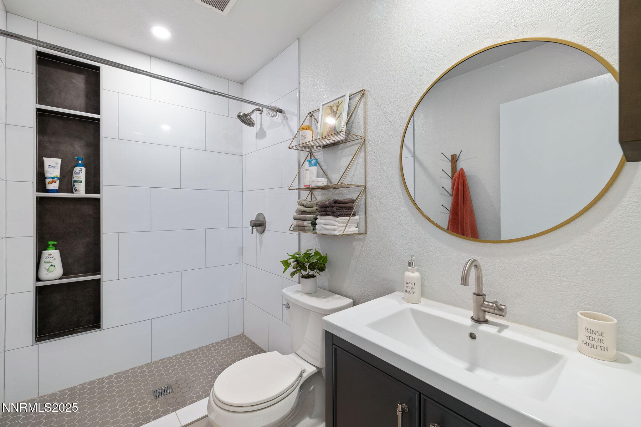 31-web-or-mls-4970 Plumas-23