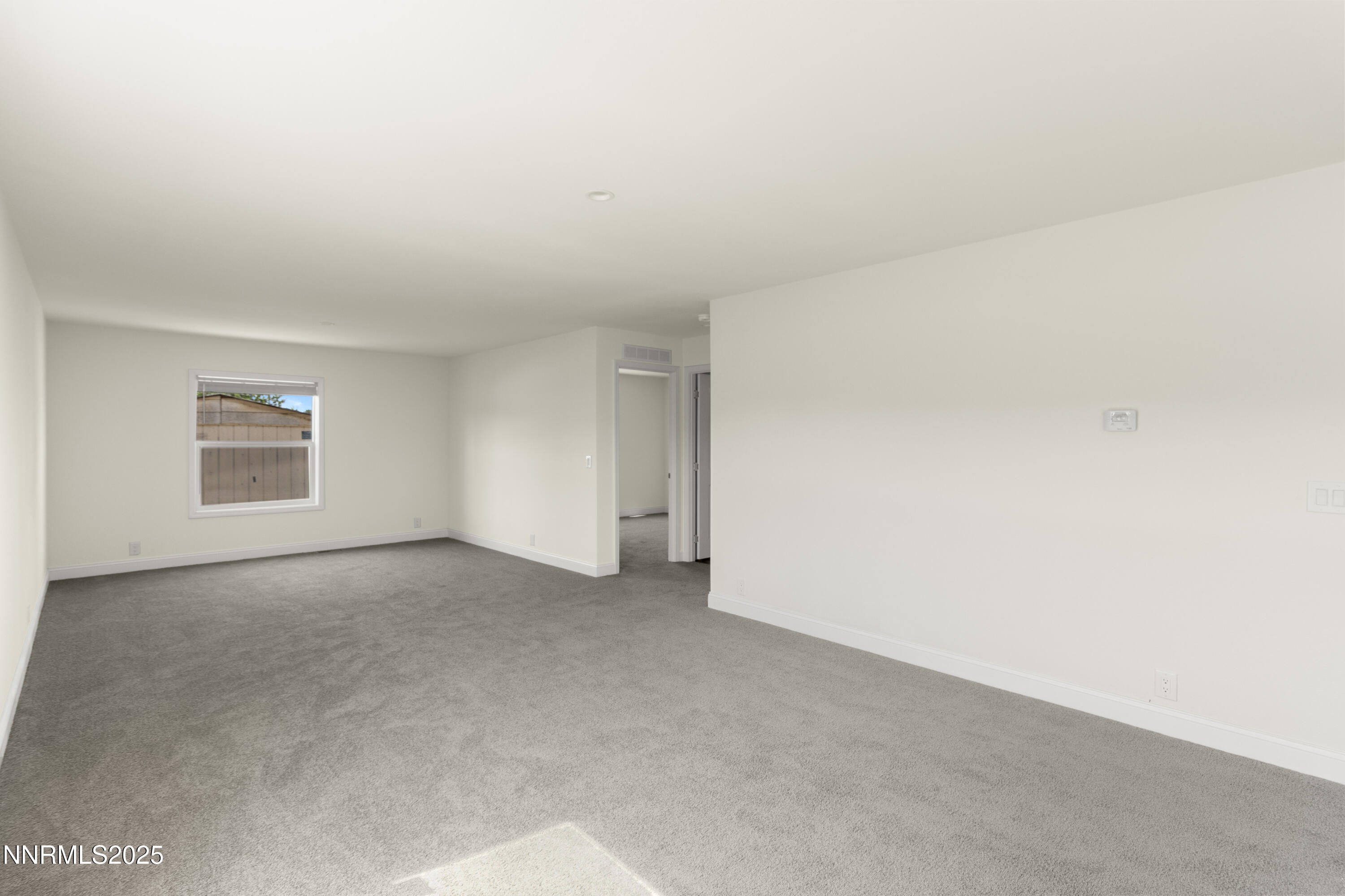 4040 Goldfinch Dr 11