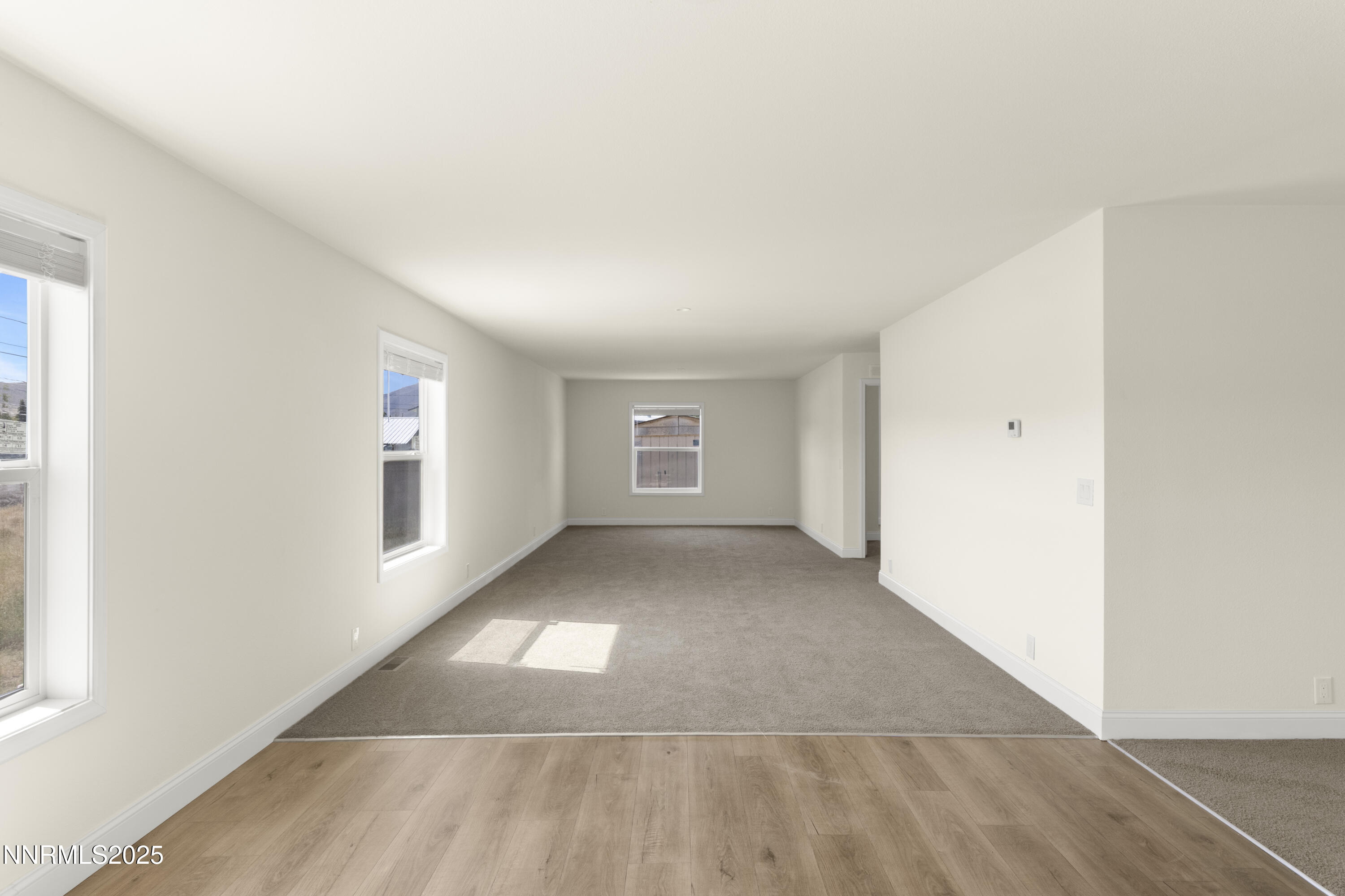 4040 Goldfinch Dr 12