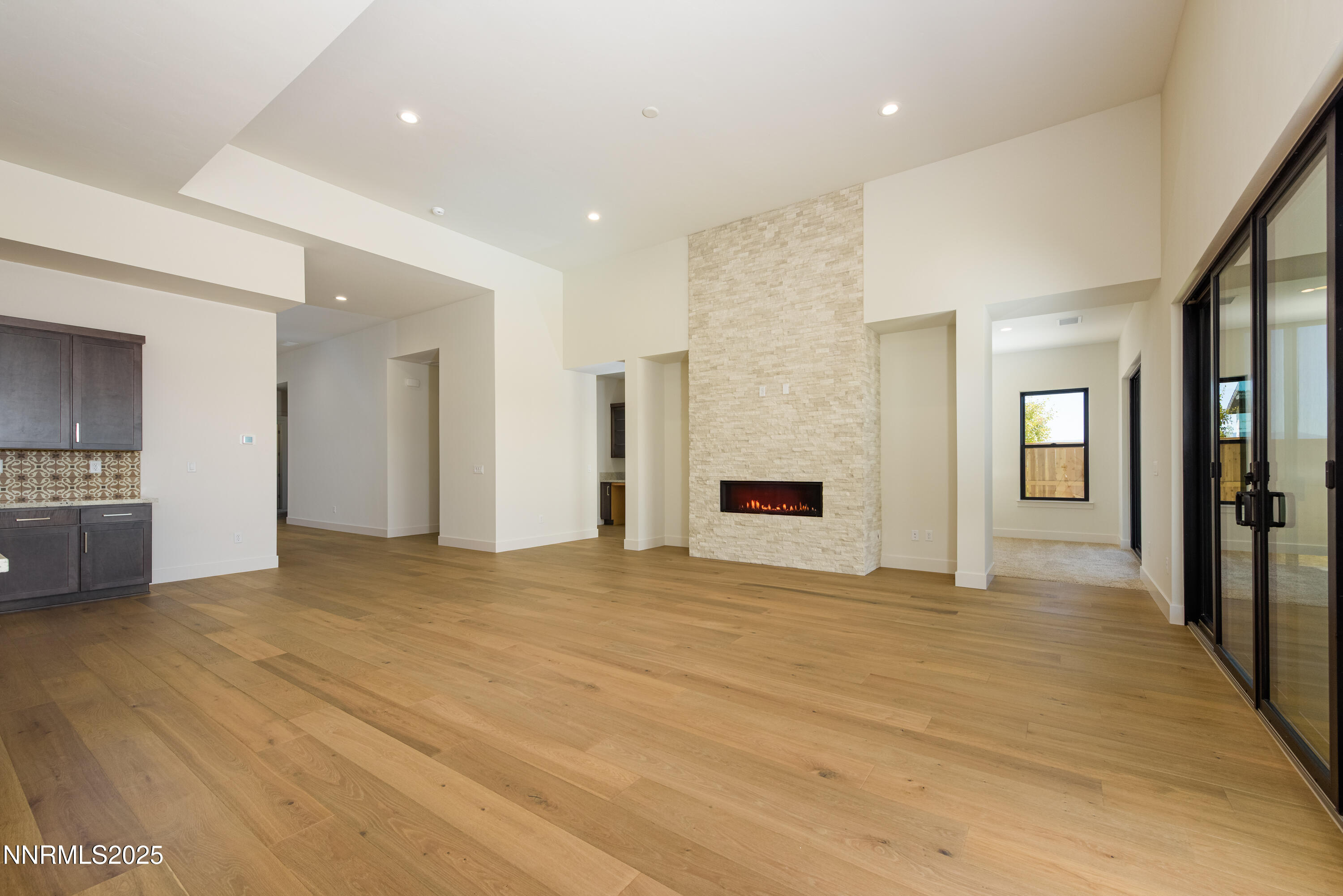 517 Cottontail Ct-35