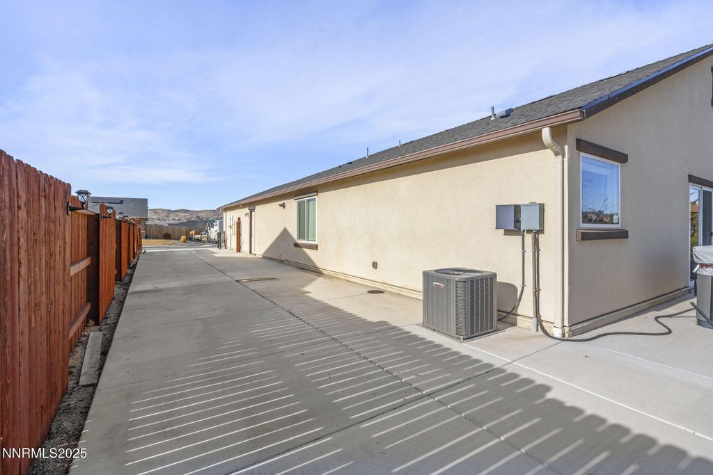 Photo of 742 Mallard Crest Drive, Sparks, NV 89441 (MLS # 250058995)