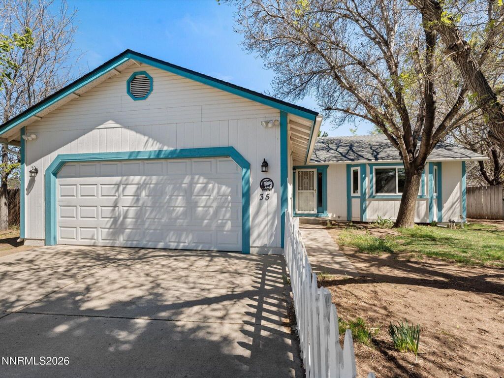 Photo of 35 McLemore Court, Sparks, NV 89441 (MLS # 260003908)