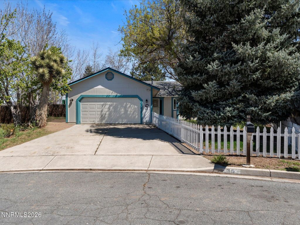 Photo of 35 McLemore Court, Sparks, NV 89441 (MLS # 260003908)