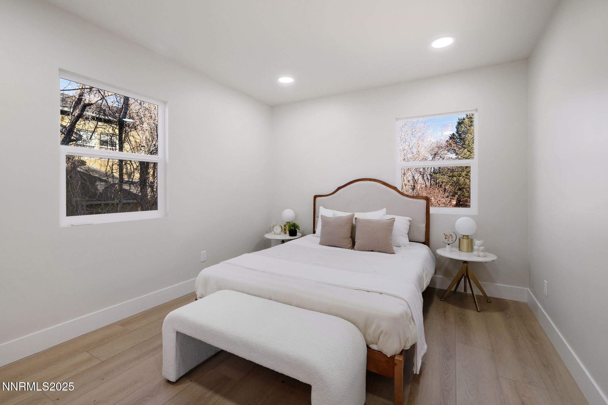 34-web-or-mls-0X3A0702