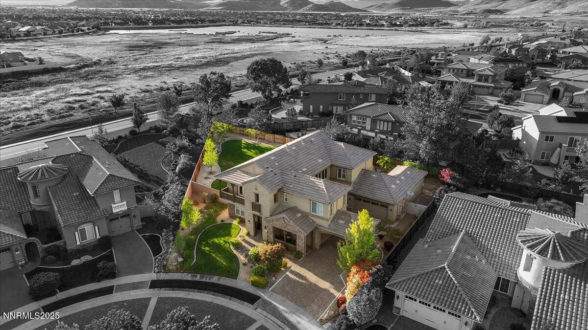 80-DJI_20250513214452_0006_D.00_01_41_18