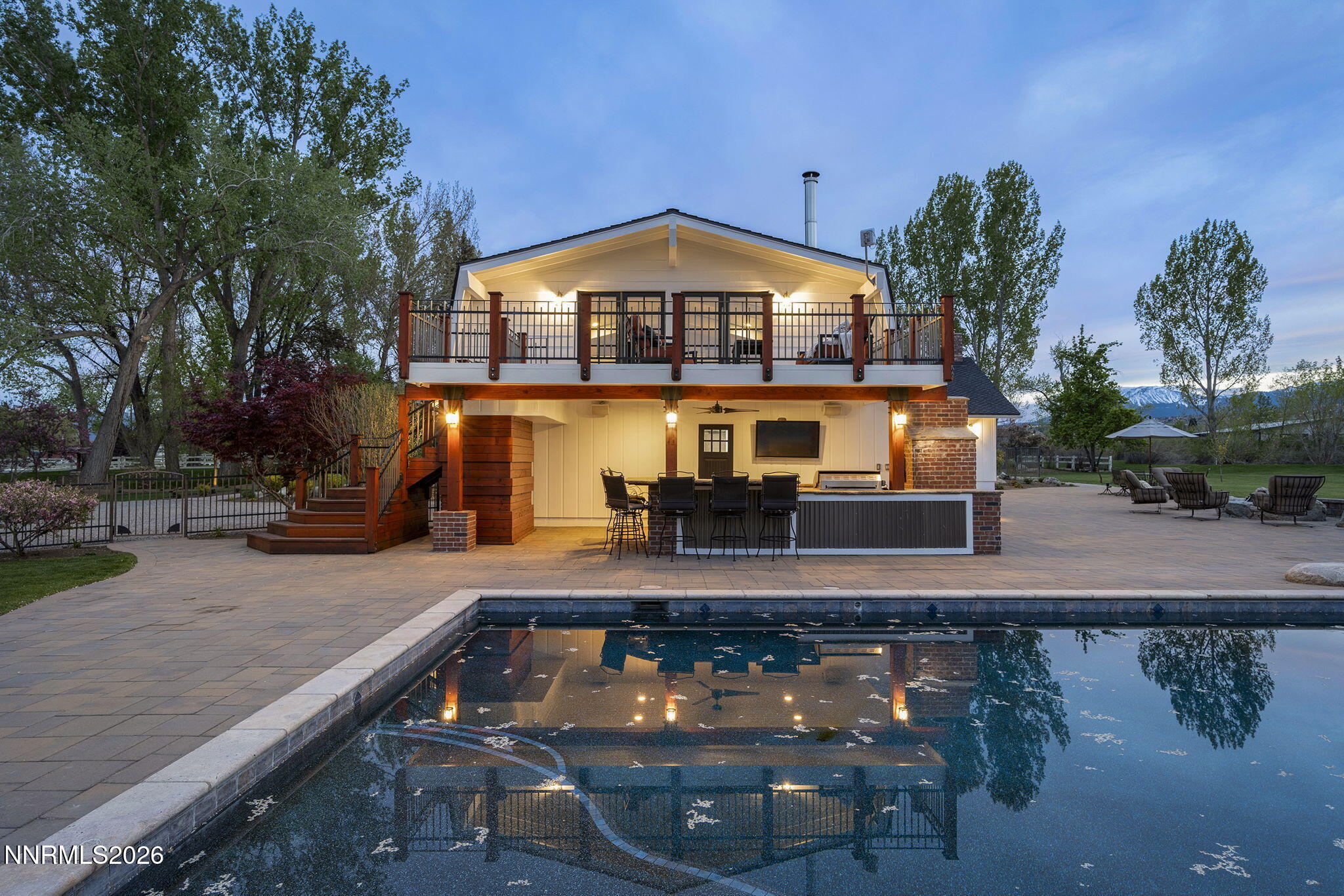 945 Monte Vista Drive