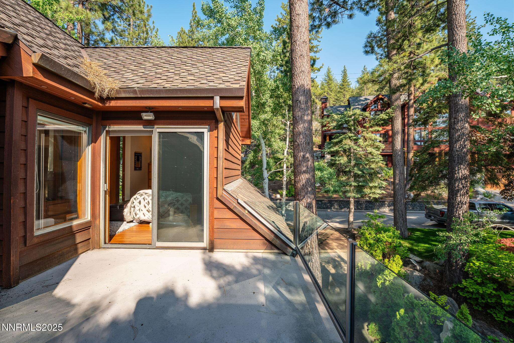 18-web-or-mls-1458 Pittman Terrace-62