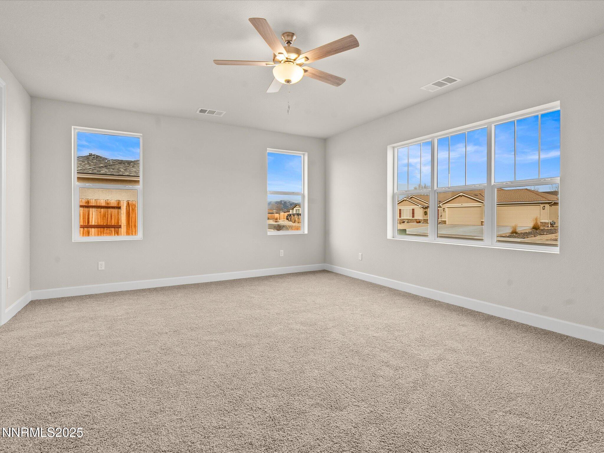 20-2555 Emerson Cir-119