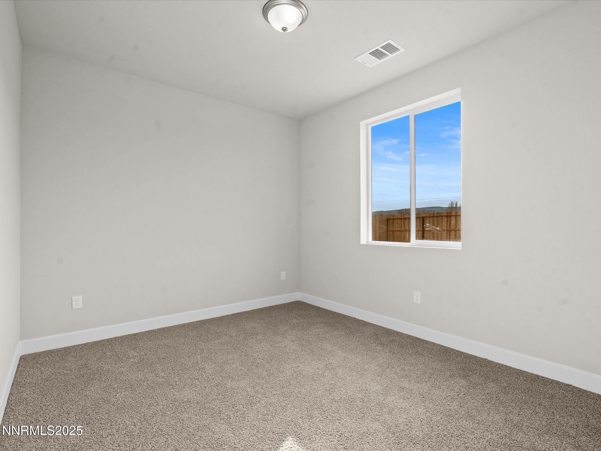 31-2555 Emerson Cir-130