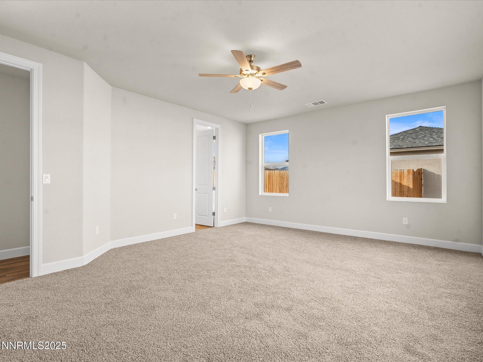 21-2555 Emerson Cir-120