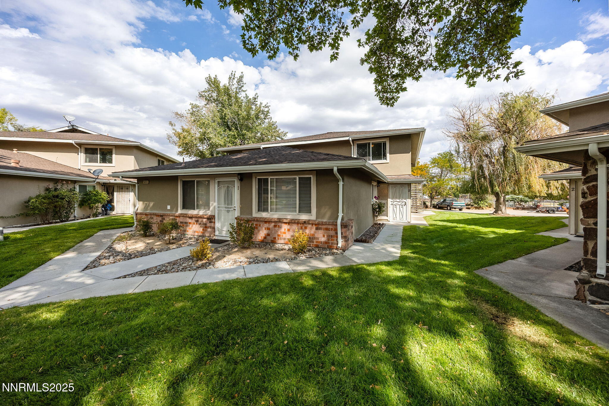 27-web-or-mls-5010 Tahiti Way-28