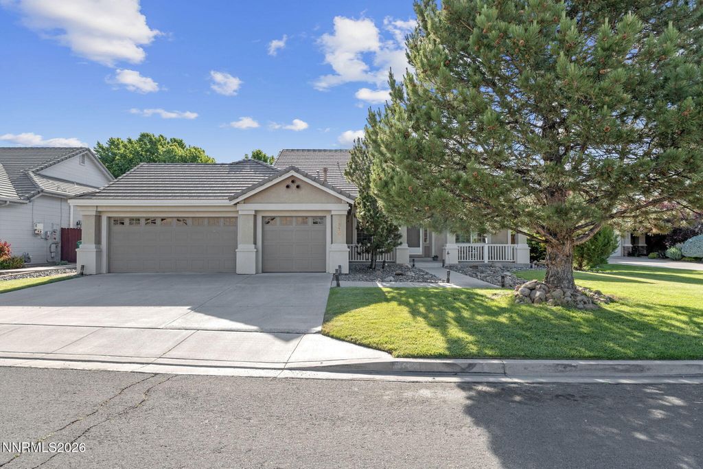 Photo of 315 Stonewall Court, Reno, NV 89511 (MLS # 260006438)