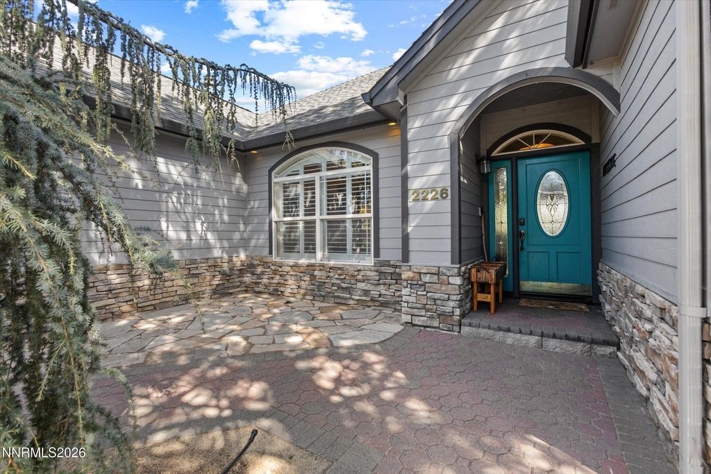 Photo of 2226 Oak Ridge Drive, Carson City, NV 89703 (MLS # 260004094)