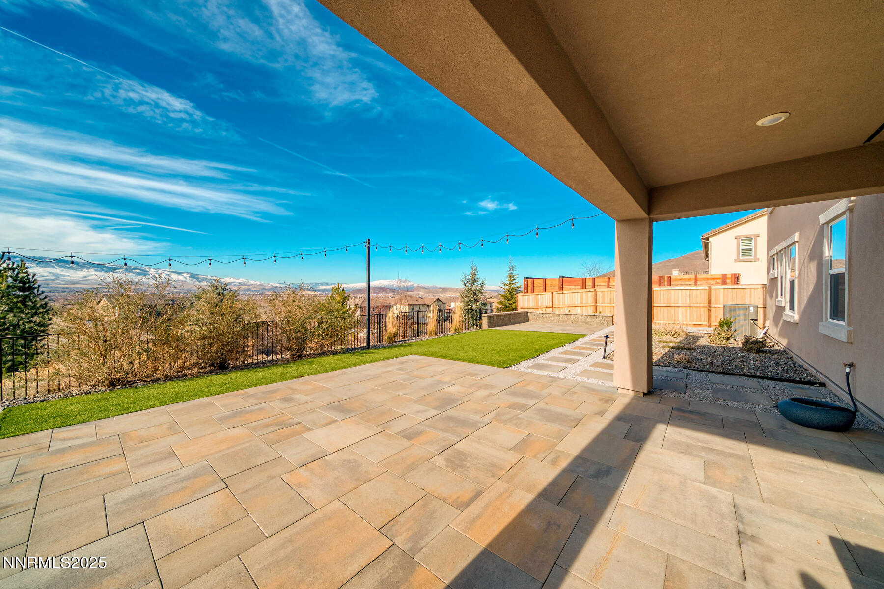 DSC02406-Edit-1800x200