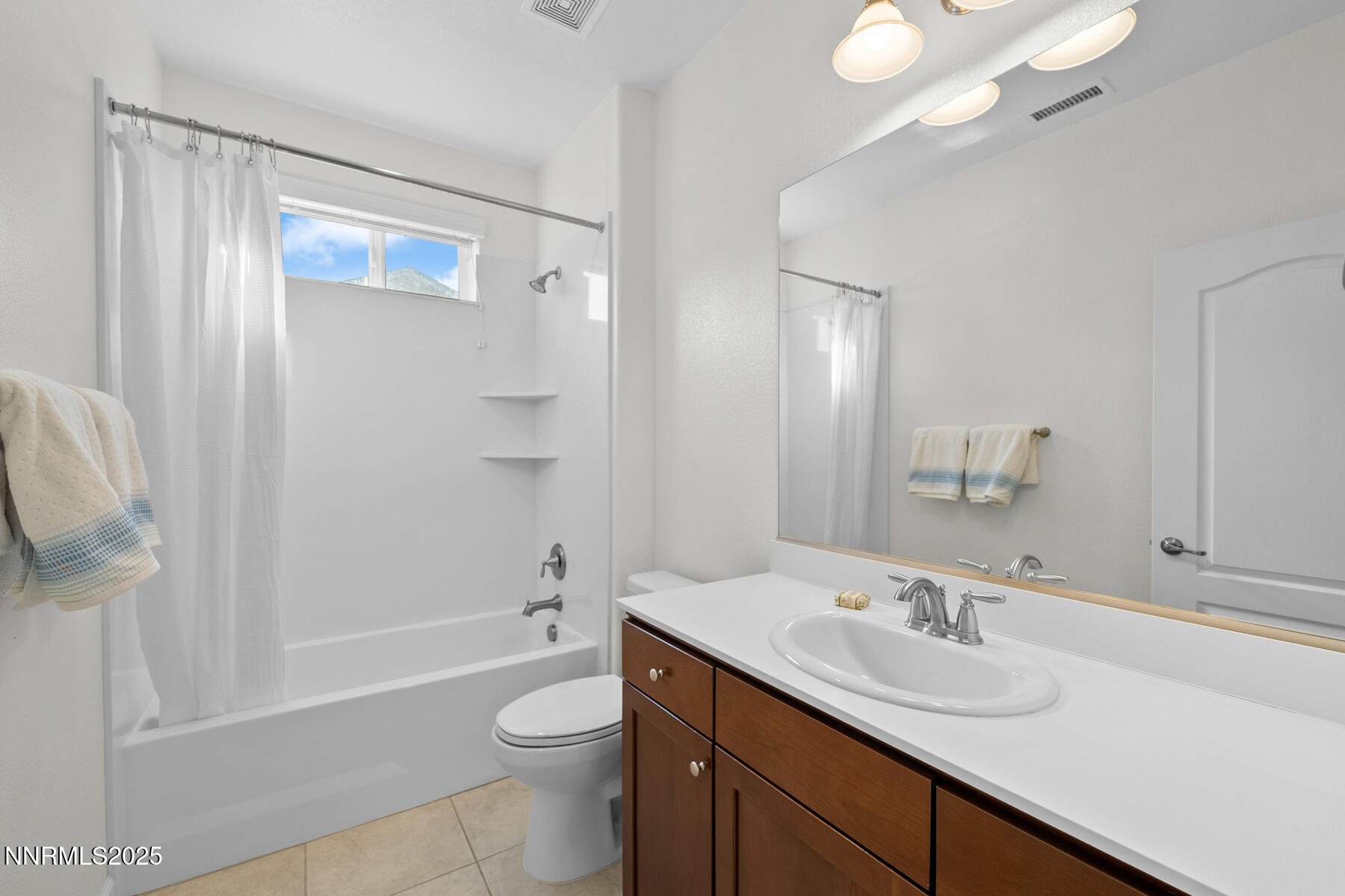 DSC02493-Edit-1800x200