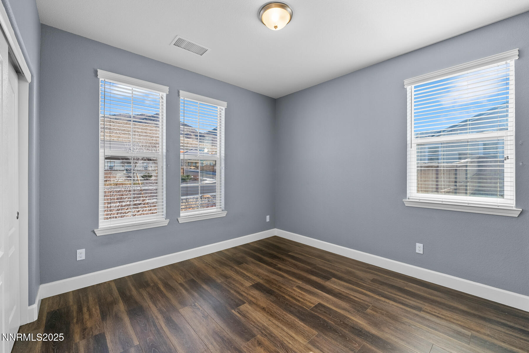 DSC02483-Edit-1800x200