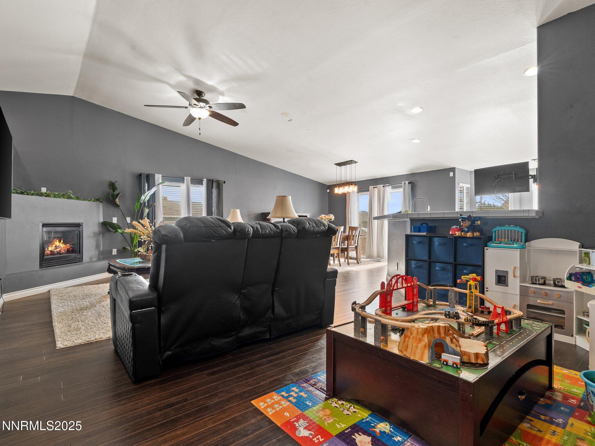 2187 Snow Drift Rd-104