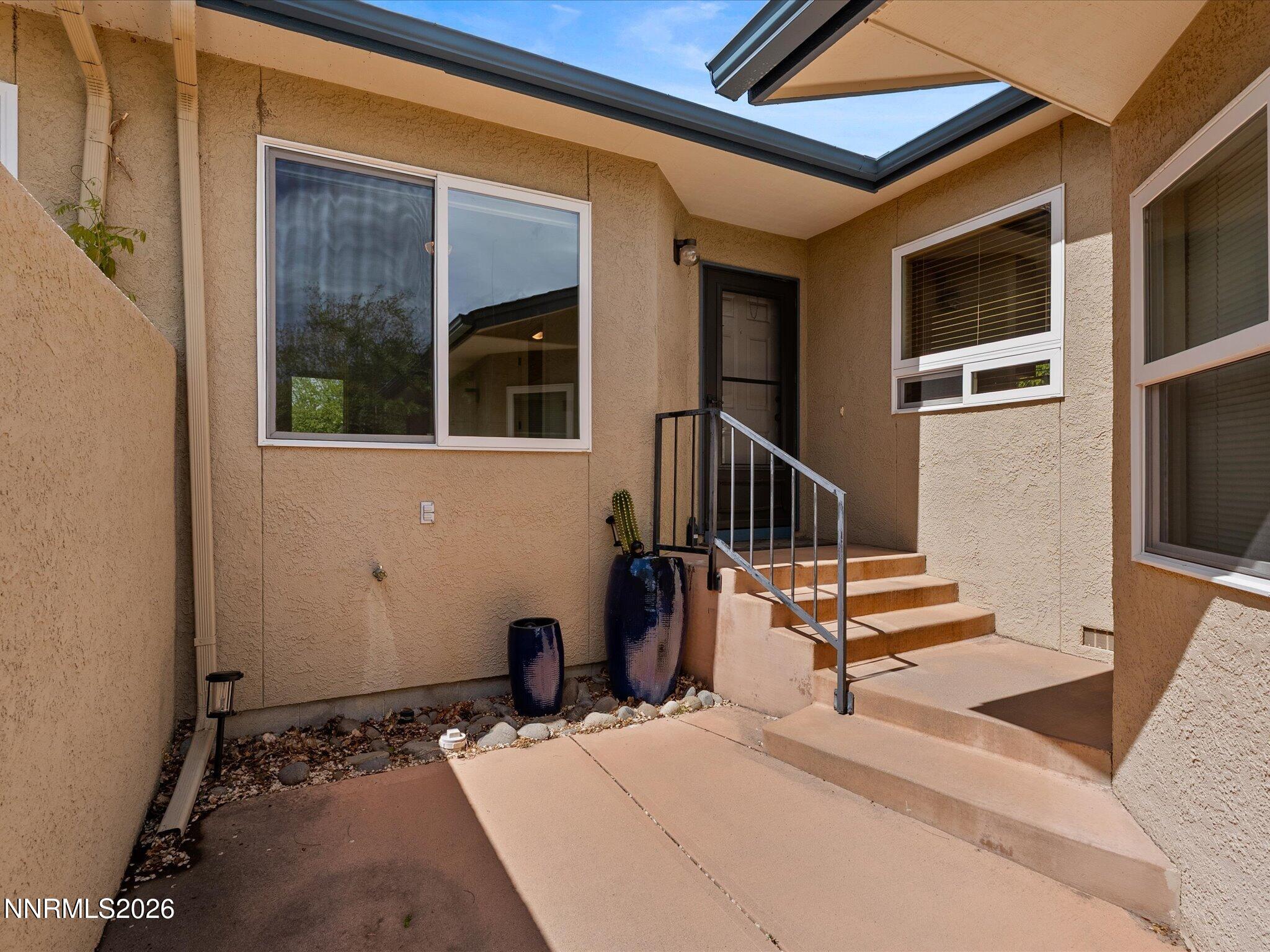 1000 Thompson Street