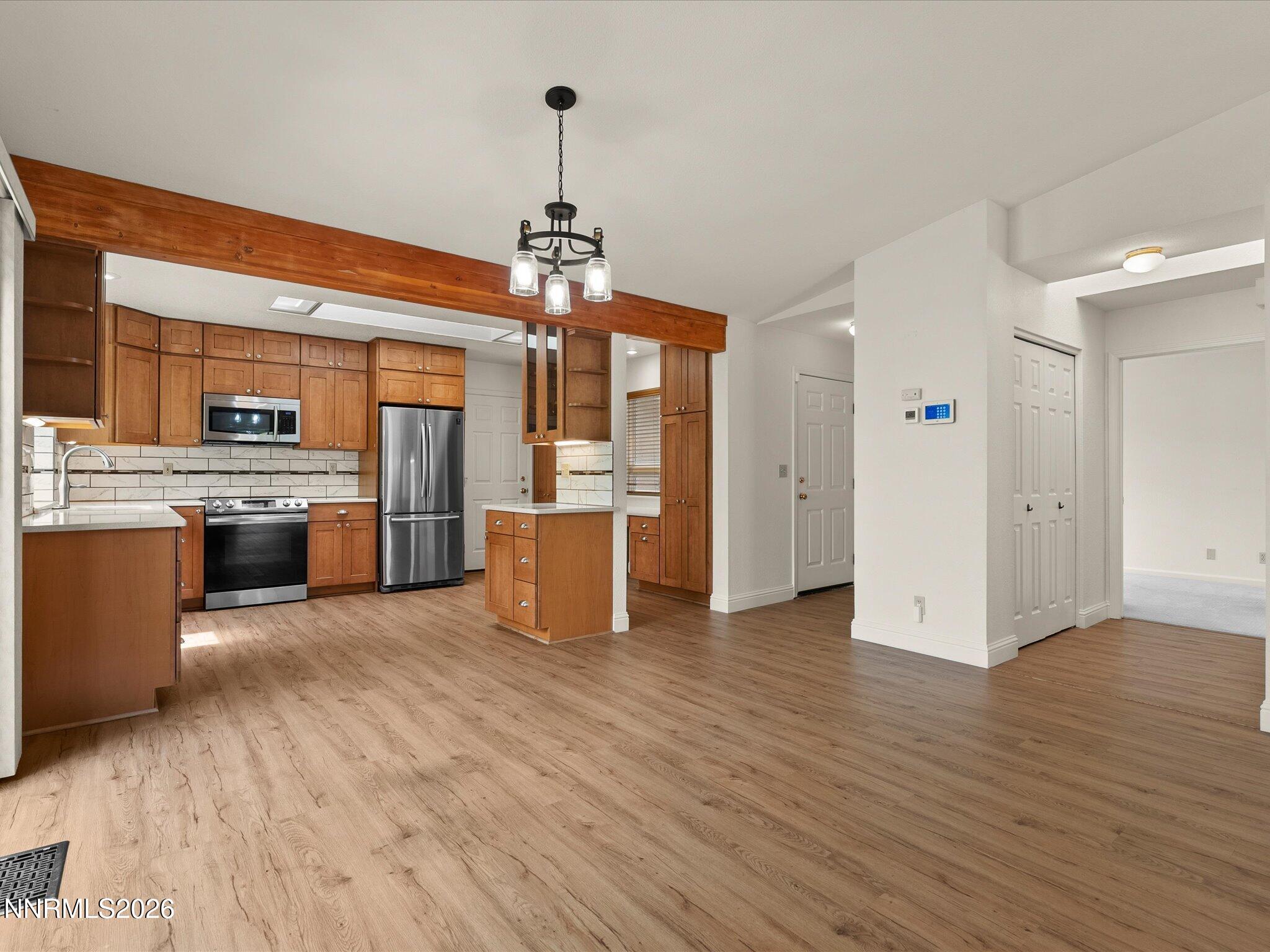 1000 Thompson Street