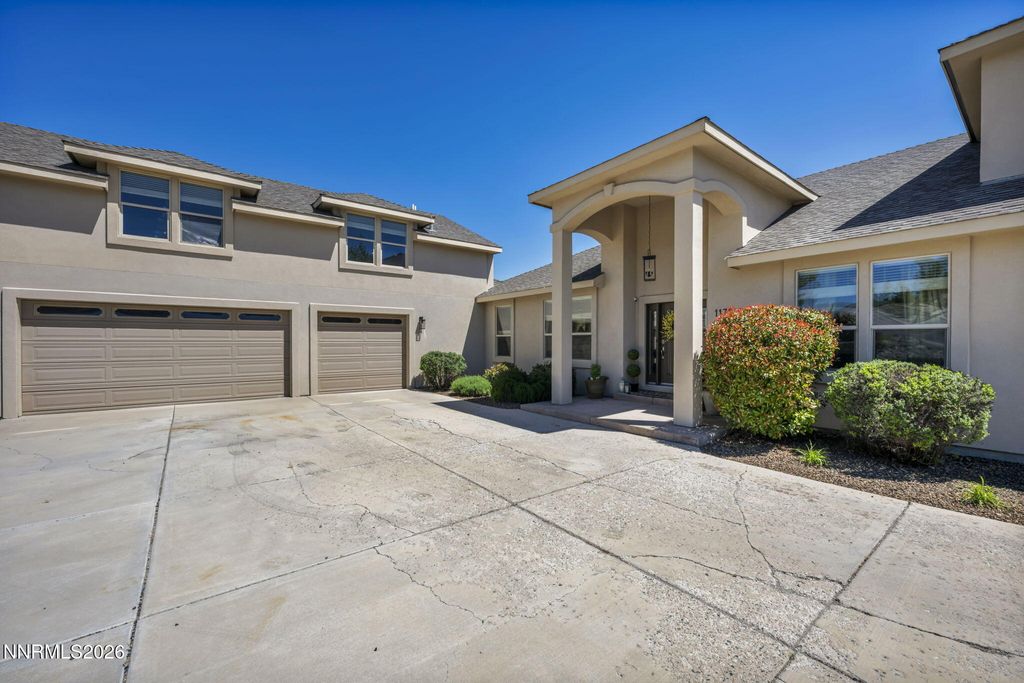 Photo of 1175 Camballeria Drive, Carson City, NV 89701 (MLS # 260006261)