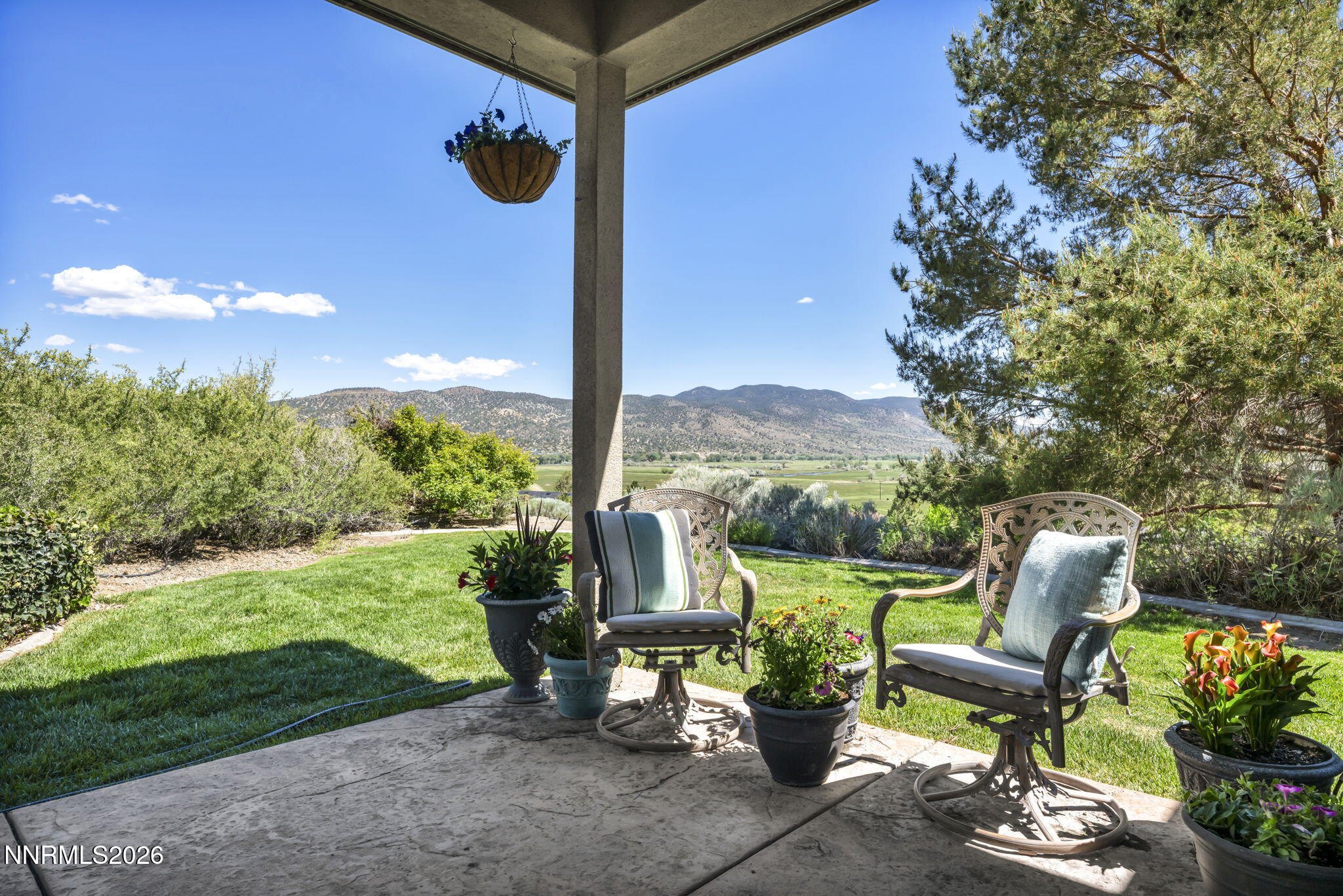 1175 Camballeria Dr, Carson City, NV, 89701, USA, 4 Bedrooms Bedrooms, ,4 BathroomsBathrooms,Residential,Active,1175 Camballeria Dr,260006261