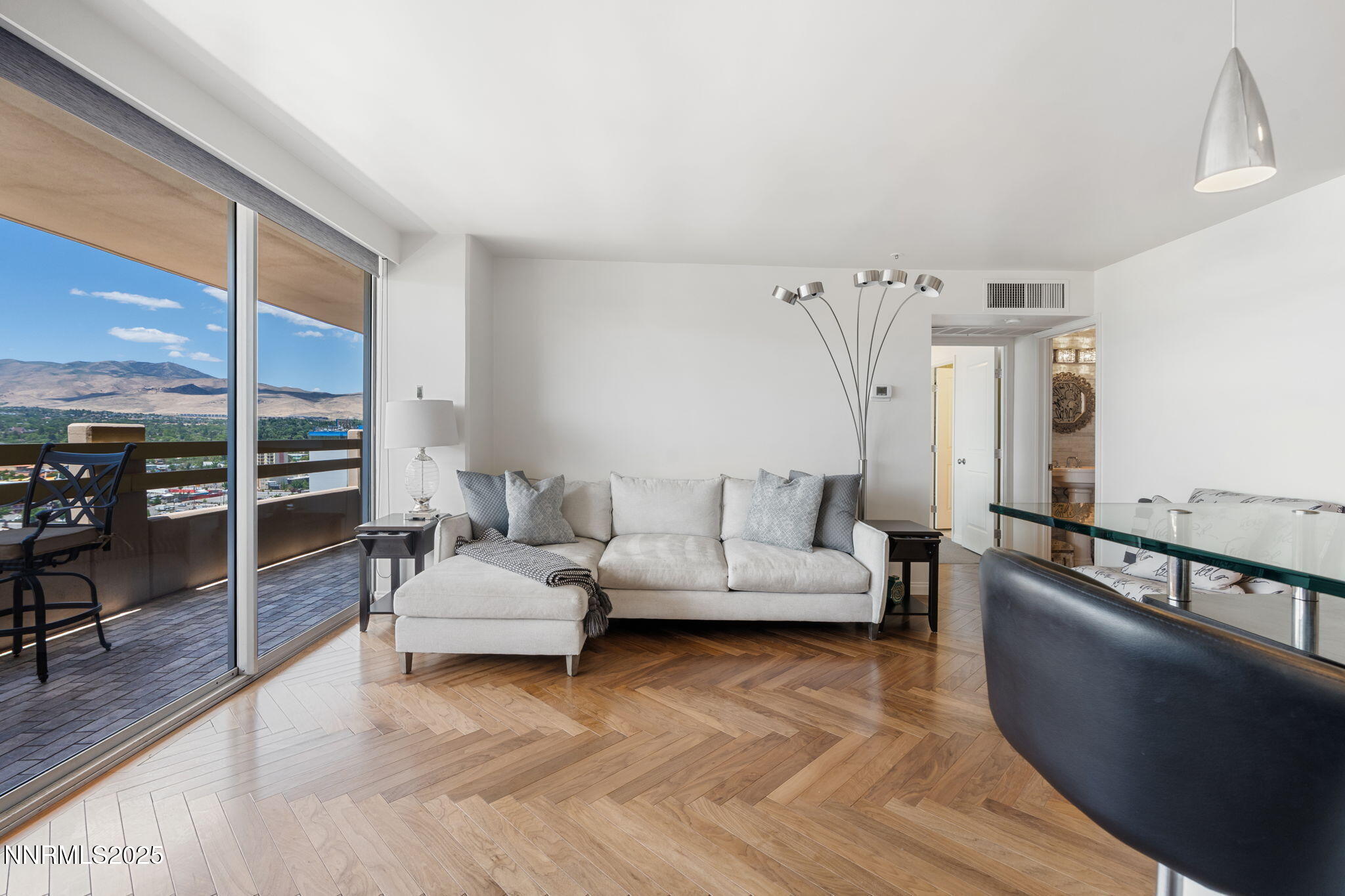 17-web-or-mls-DSC01011