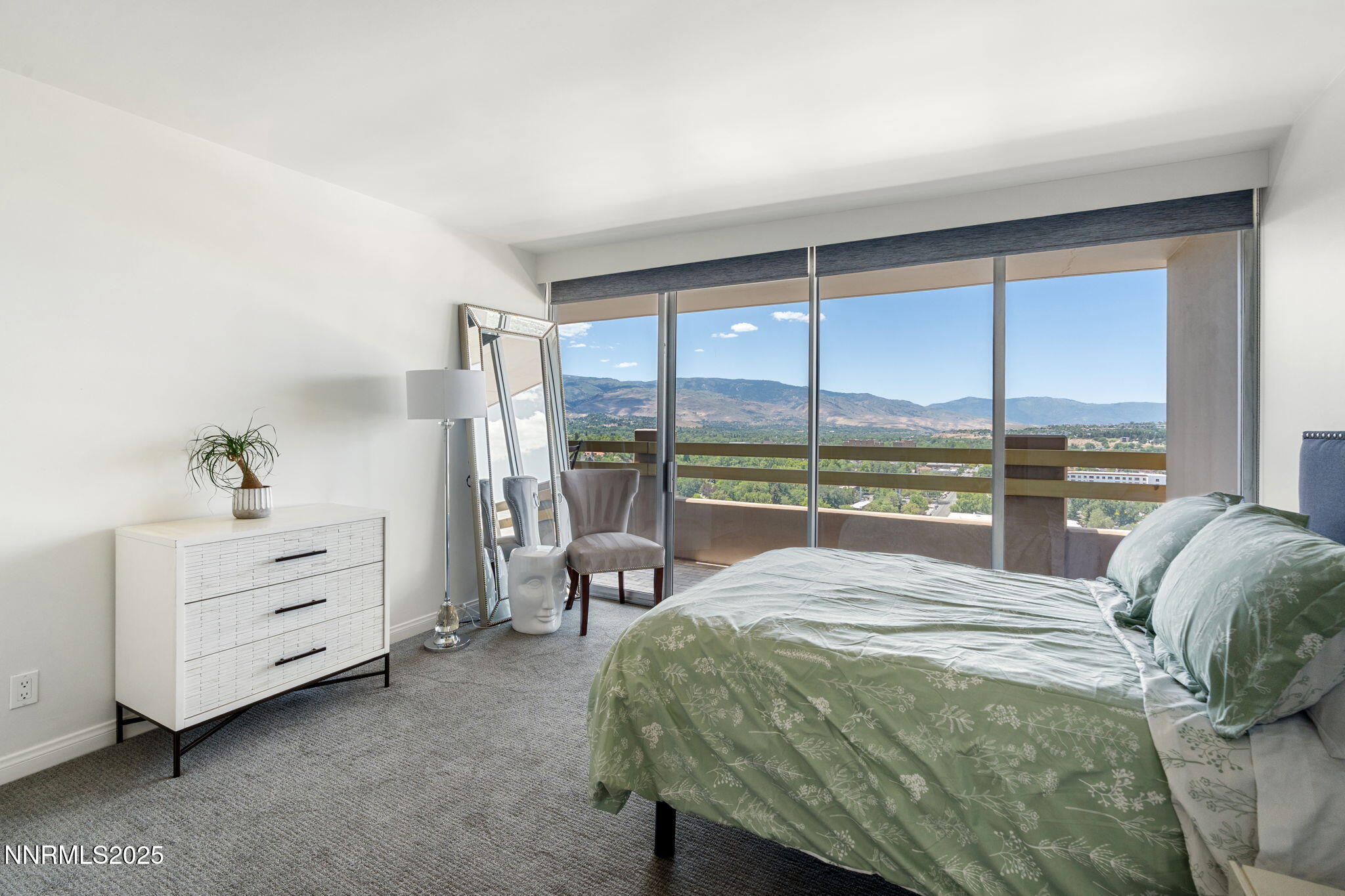 18-web-or-mls-DSC00961