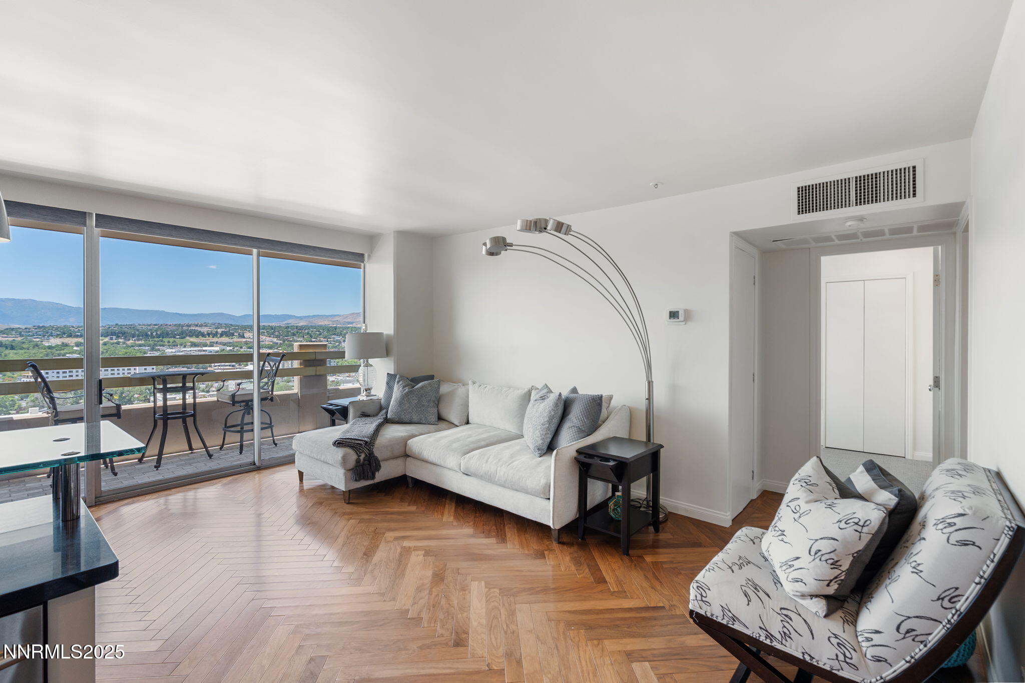 16-web-or-mls-DSC01001