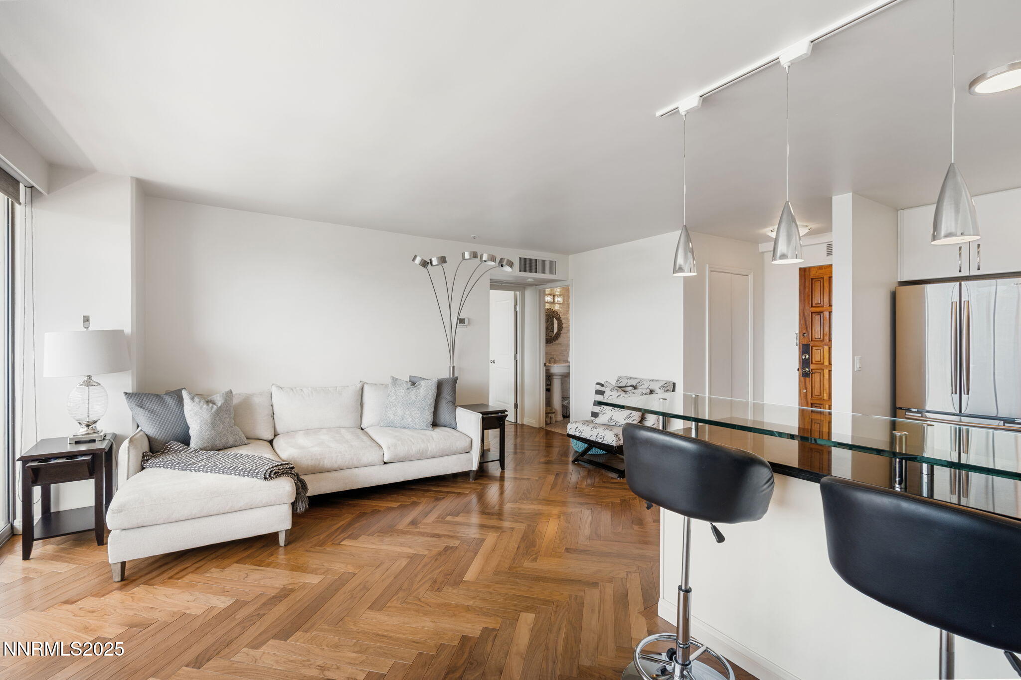 15-web-or-mls-DSC01016